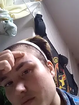 Snapshot of MoonIrene chatting on 10/28/25, 05:15 MoonIrene online show from 10/28/25, 05:15