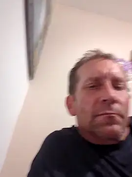 Snapshot of Scooter197352 chatting on 10/06/25, 10:02 Scooter197352 online show from 10/06/25, 10:02