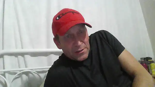 Scooter197352 online show from 04/27/26, 06:00