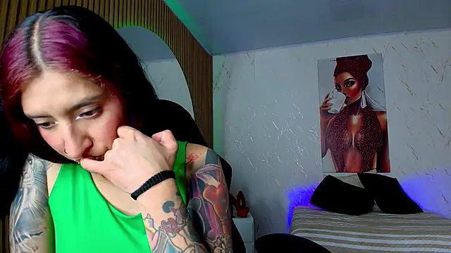 Scaarlettfox online show from 09/09/25, 03:50