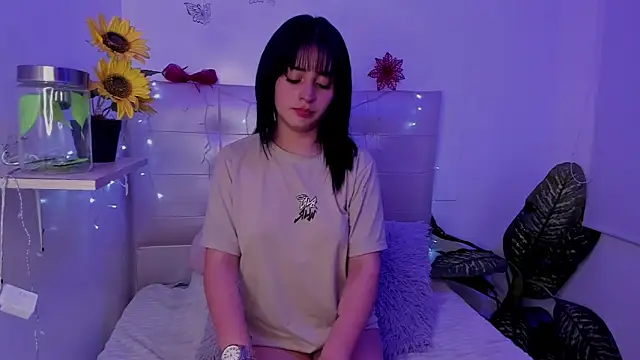 Anna Blade  online show from 01/13/26, 04:23