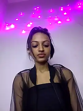 Your-Kitkat online show from 11/15/25, 06:48