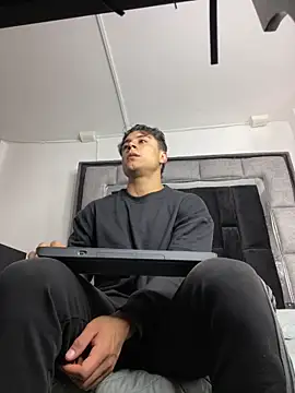 MR MUSCLE online show from 11/08/25, 12:05