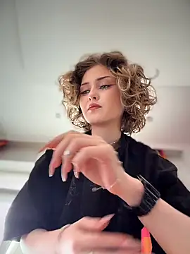 KellyKeler online show from 03/28/26, 10:15