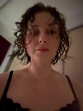 KellyKeler online show from 04/16/26, 10:56