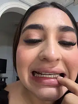 JasmineRhodes online show from 11/25/25, 01:00