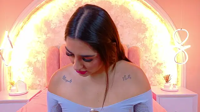 JasmineRhodes online show from 02/02/26, 01:32