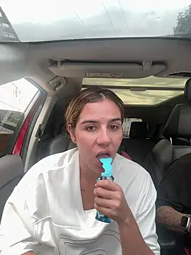 AllieYourGirl online show from 04/16/26, 04:30