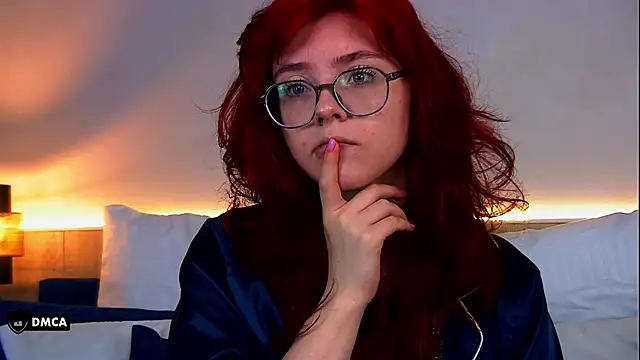 Nora  Ray online show from 06/01/26, 07:15
