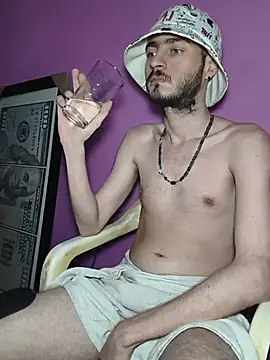 bigcockwhite777 online show from 06/05/26, 07:03