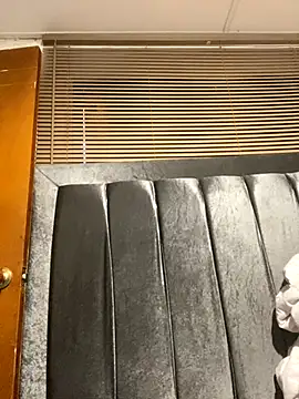 Snapshot of cody_fox10 chatting on 09/27/25, 08:47 cody fox10 online show from 09/27/25, 08:47