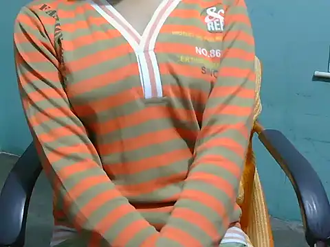 lovely soniya online show from 11/25/25, 09:20