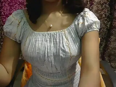 lovely soniya online show from 04/21/26, 05:58