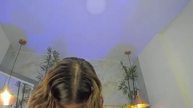 LittleeJaz online show from 12/18/25, 02:28