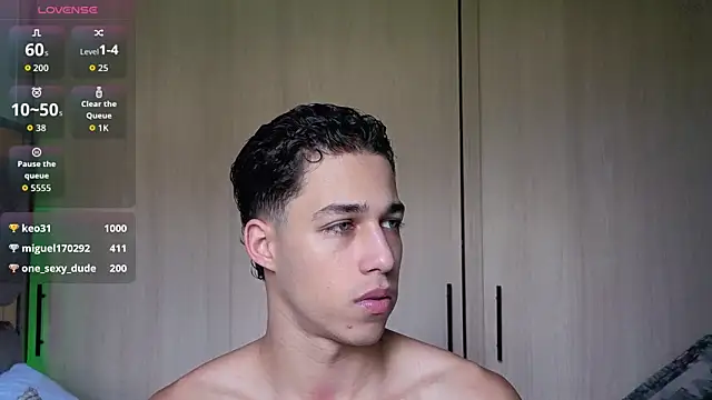 orionblaze69  online show from 10/31/25, 03:35