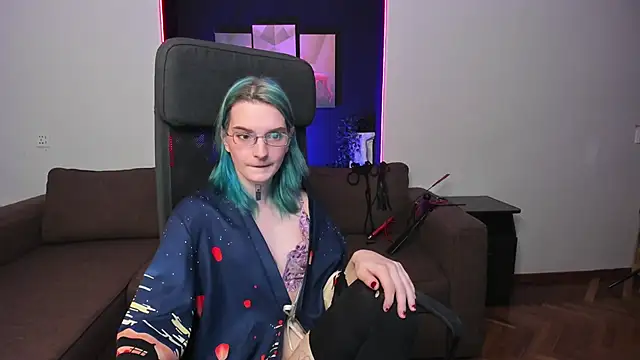 lika haris online show from 09/13/25, 09:03