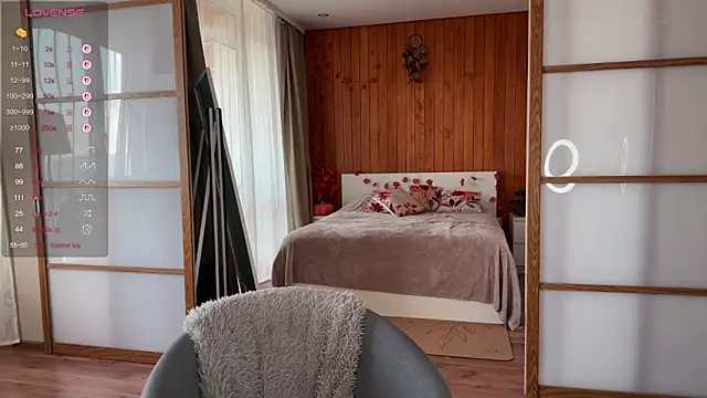 Snapshot of PlumyBun chatting on 11/03/25, 04:14 PlumyBun online show from 11/03/25, 04:14