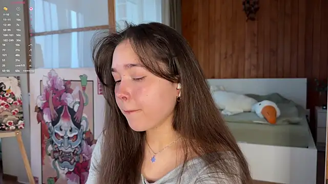 Snapshot of PlumyBun chatting on 04/13/26, 10:59 PlumyBun online show from 04/13/26, 10:59