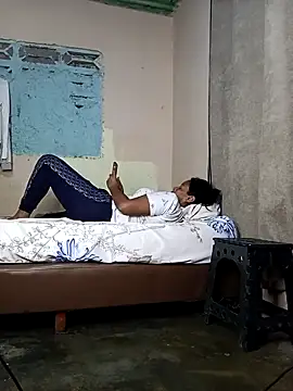 Fernanda30 online show from 10/19/25, 04:07