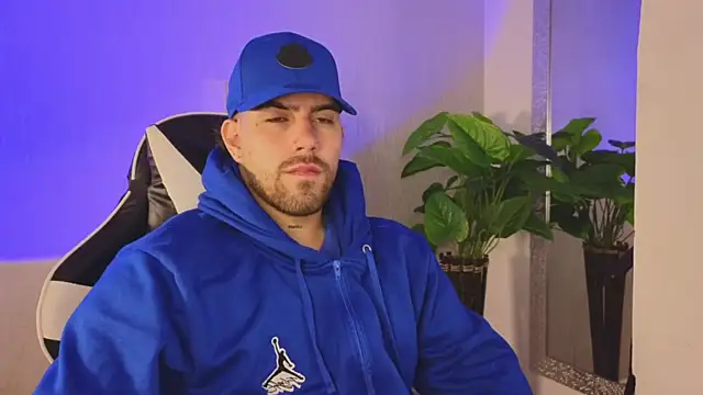 Ades Lowe online show from 11/30/25, 11:36