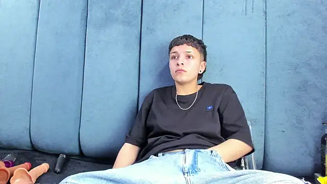 Megan Thompson  online show from 02/01/26, 02:10