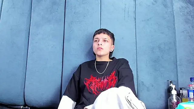 Megan Thompson  online show from 03/01/26, 02:24