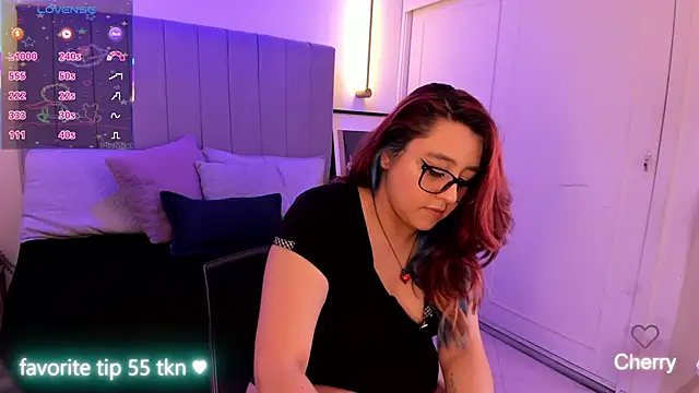 Snapshot of Cherry_blush_ chatting on 09/19/25, 07:58 Cherry blush  online show from 09/19/25, 07:58