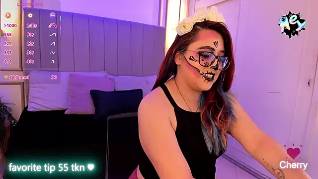 Snapshot of Cherry_blush_ chatting on 09/26/25, 08:02 Cherry blush  online show from 09/26/25, 08:02