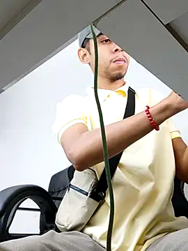 Oqui online show from 02/24/26, 06:50