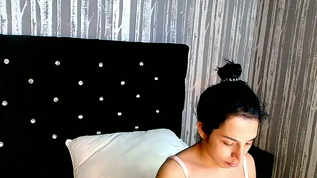 Alicee Moonn online show from 02/27/26, 08:09