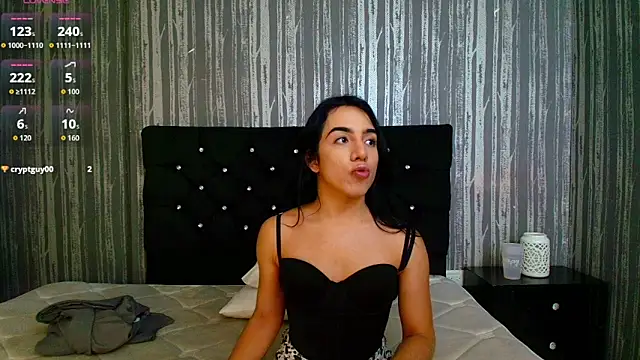 Alicee Moonn online show from 04/08/26, 06:52