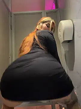 YunoRose  online show from 02/15/26, 08:02