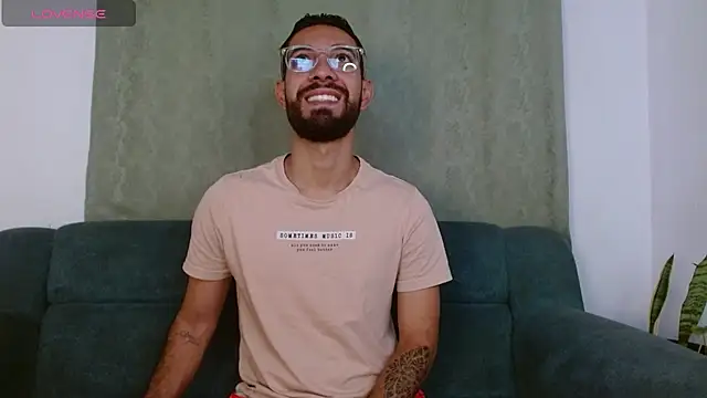 ReyPablo1 online show from 09/14/25, 02:49