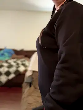 Alix Valentine online show from 10/29/25, 07:48