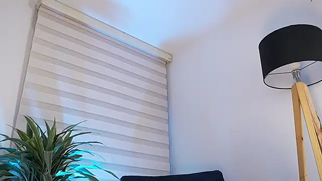 Snapshot of DeusbelliS chatting on 09/23/25, 06:49 DeusbelliS online show from 09/23/25, 06:49