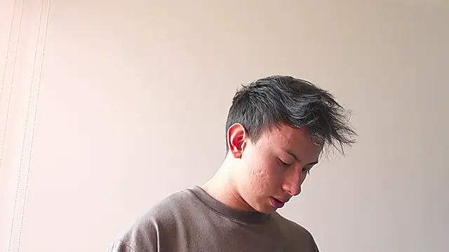 Snapshot of DeusbelliS chatting on 10/10/25, 05:34 DeusbelliS online show from 10/10/25, 05:34