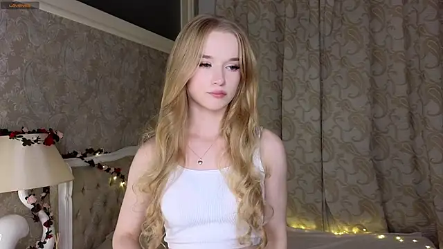 Emma Frosty online show from 09/19/25, 06:19