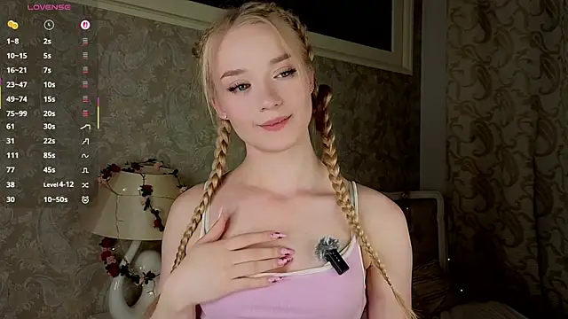 Emma Frosty online show from 06/26/26, 10:47