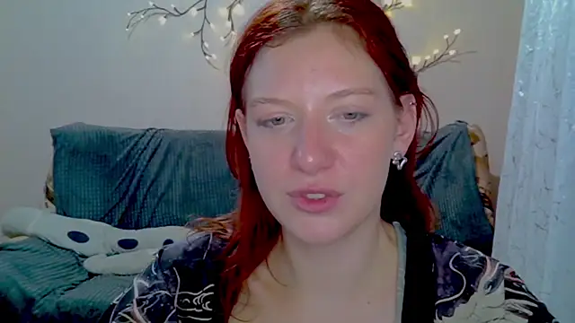 Lily Ember online show from 02/15/26, 02:58