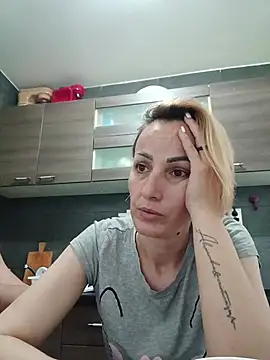 Aly-john1985 online show from 10/23/25, 06:34