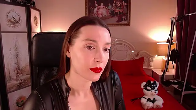 Snapshot of SofiaBimboss chatting on 12/17/25, 04:18 SofiaBimboss online show from 12/17/25, 04:18