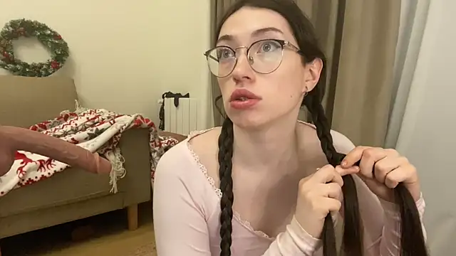 Kelly Berry   online show from 12/21/25, 05:42