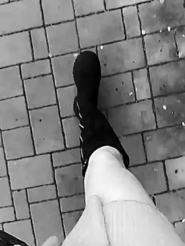 KOte7 online show from 11/25/25, 10:48