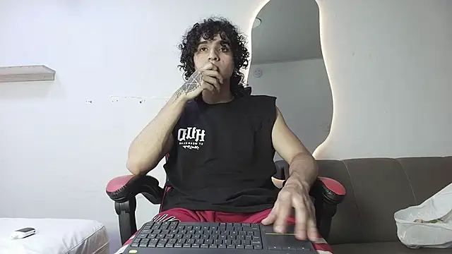 JackesTaylor online show from 03/31/26, 06:14