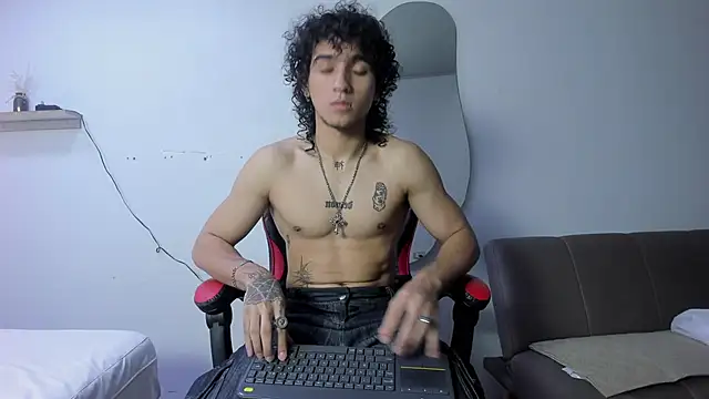 JackesTaylor online show from 04/24/26, 05:32