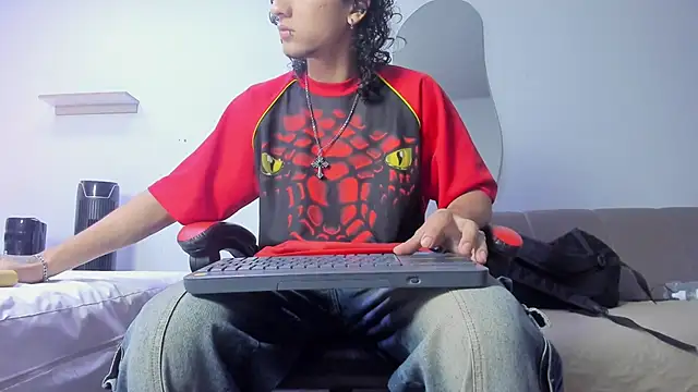 JackesTaylor online show from 04/30/26, 05:14