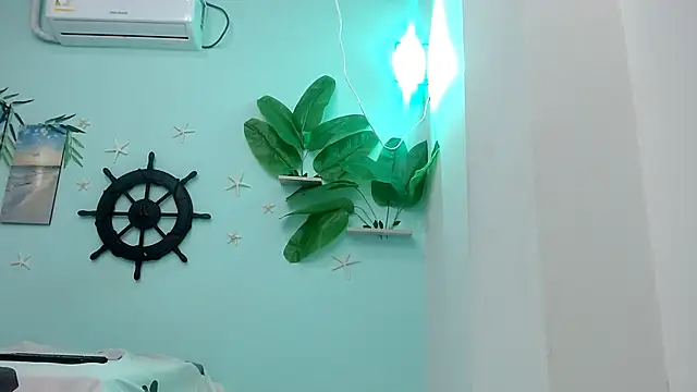 eladyrous98 online show from 11/21/25, 07:29