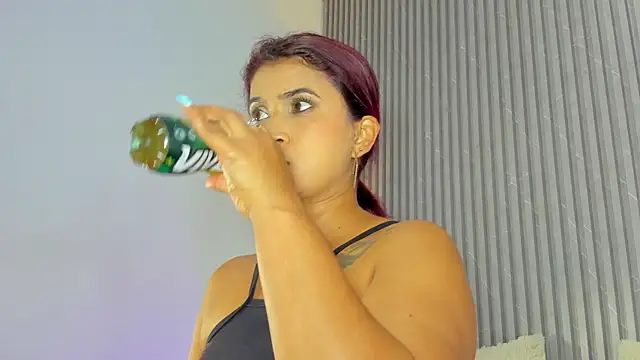 DAFNECOX online show from 10/10/25, 03:16