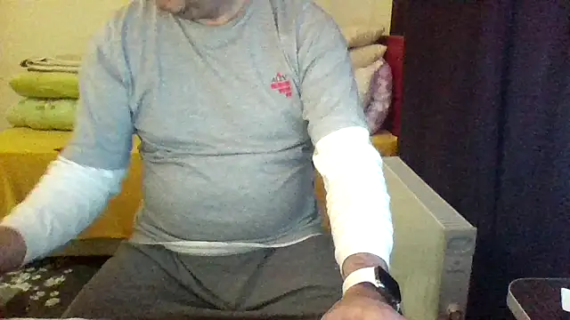 st206boy online show from 04/10/26, 01:11