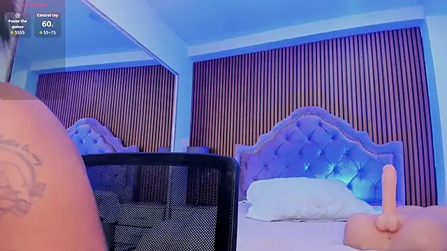 SelenaStonne online show from 11/27/25, 07:38